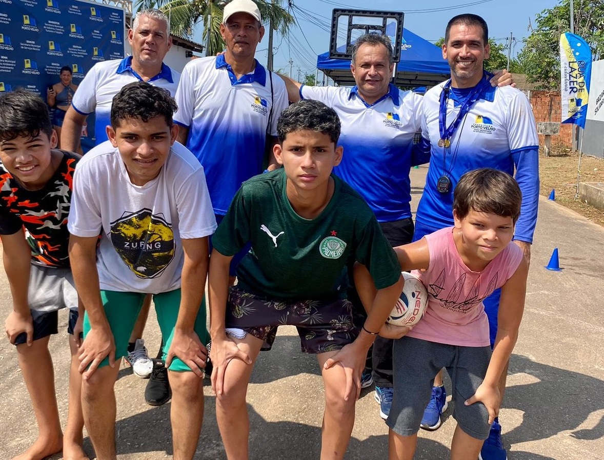 Equipe técnica da Semes sempre levando o esporte à comunidade