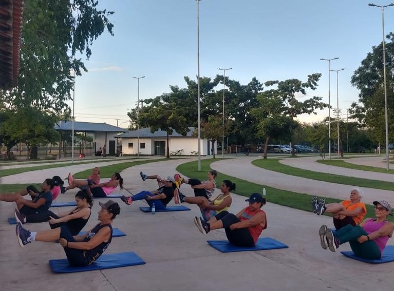 No Parque da Cidade, as aulas acontecem 3 vezes por semana, ao ar livre